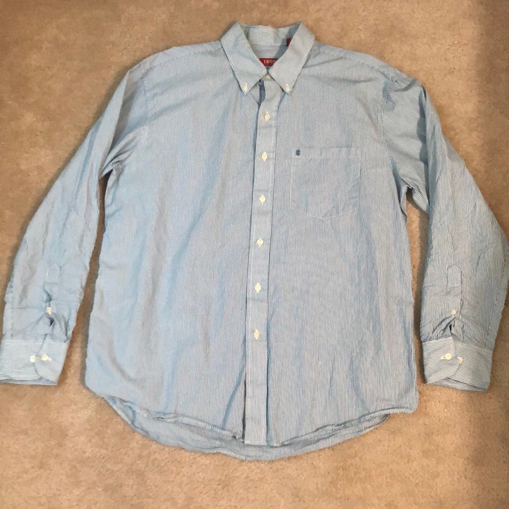 Izod light blue striped long sleeve button down